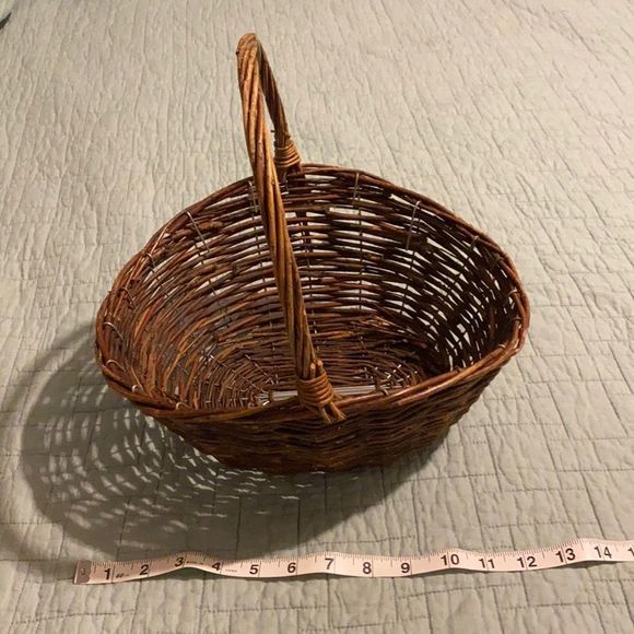 Other - Wicker Basket with Handle